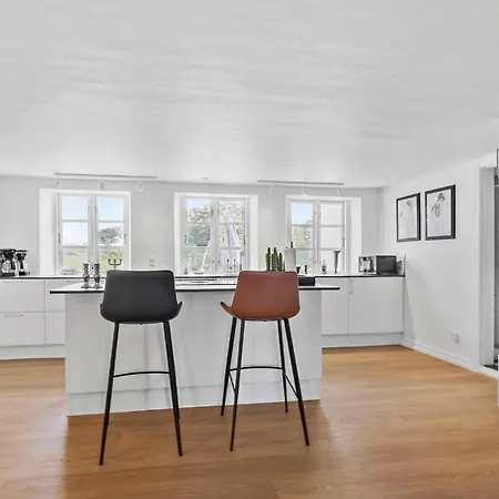 Six-bedroom In Semesterbostad Haderslev